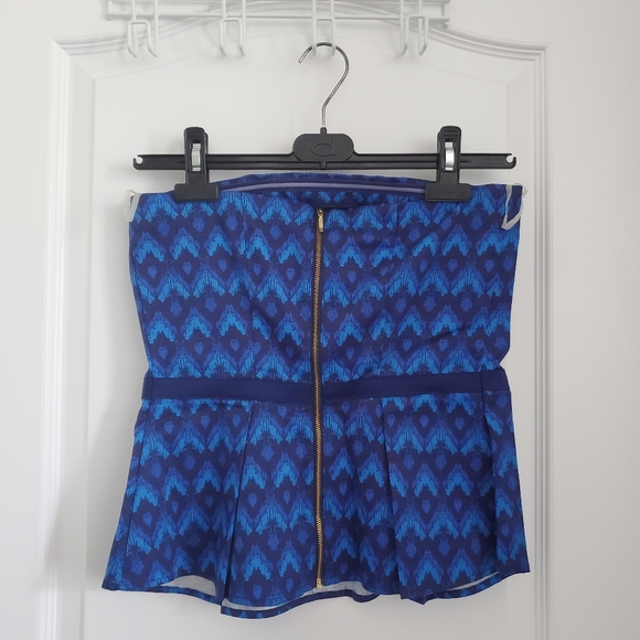 EUC Smart Set Strapless Peplum Top. - Picture 2 of 4